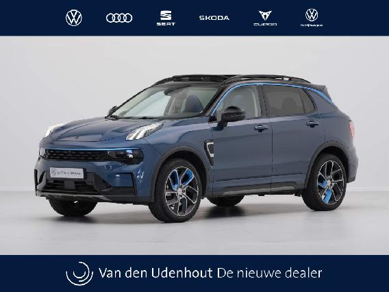 Lynk & Co 01