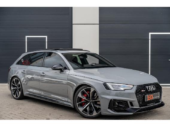 Audi RS4