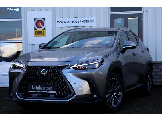 Lexus NX 450h+