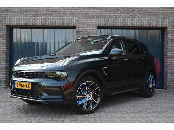 Lynk & Co 01