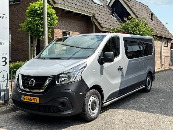 Nissan NV300