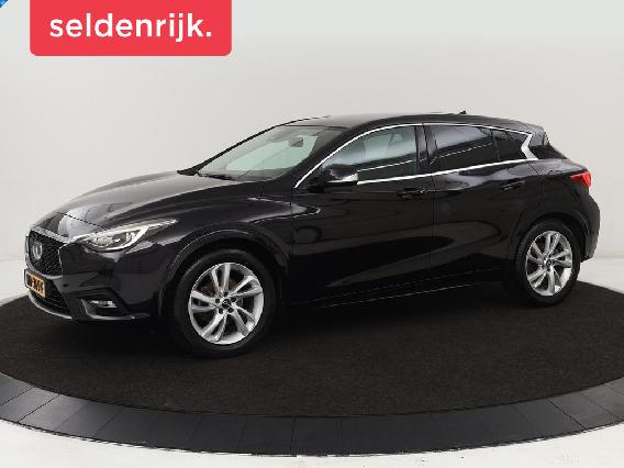 Infiniti Q
